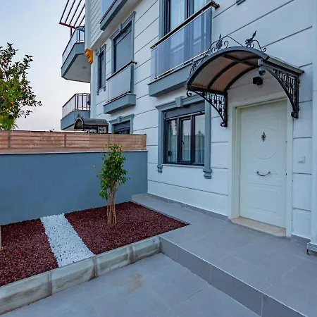 Villa Luxury Suitable For Large Groups Of 7 People Serik, - Awz 164